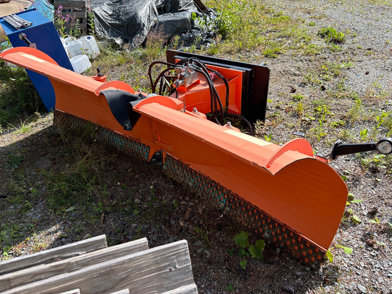 Pronar PUV-2800M - Attachment for Municipal/ Special vehicle: picture 1 Pronar PUV-2800M - Attachment for Municipal/ Special vehicle: picture 1