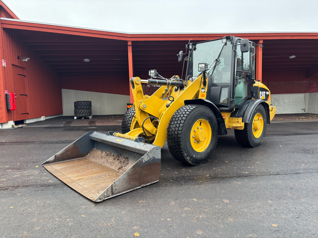 CAT 906H - Wheel loader: picture 1 CAT 906H - Wheel loader: picture 1