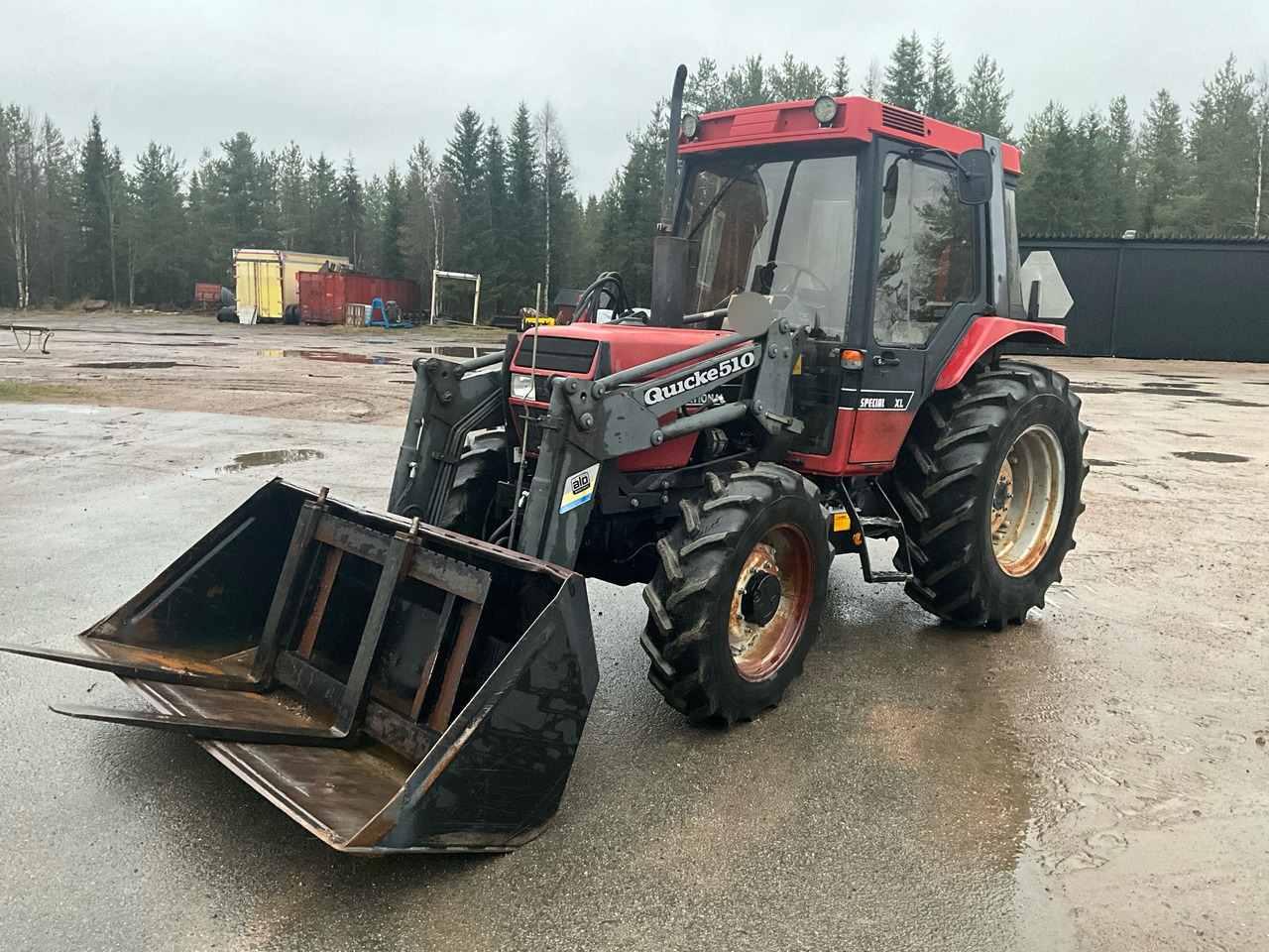 Case IH 495 XL - Farm tractor: picture 1 Case IH 495 XL - Farm tractor: picture 1