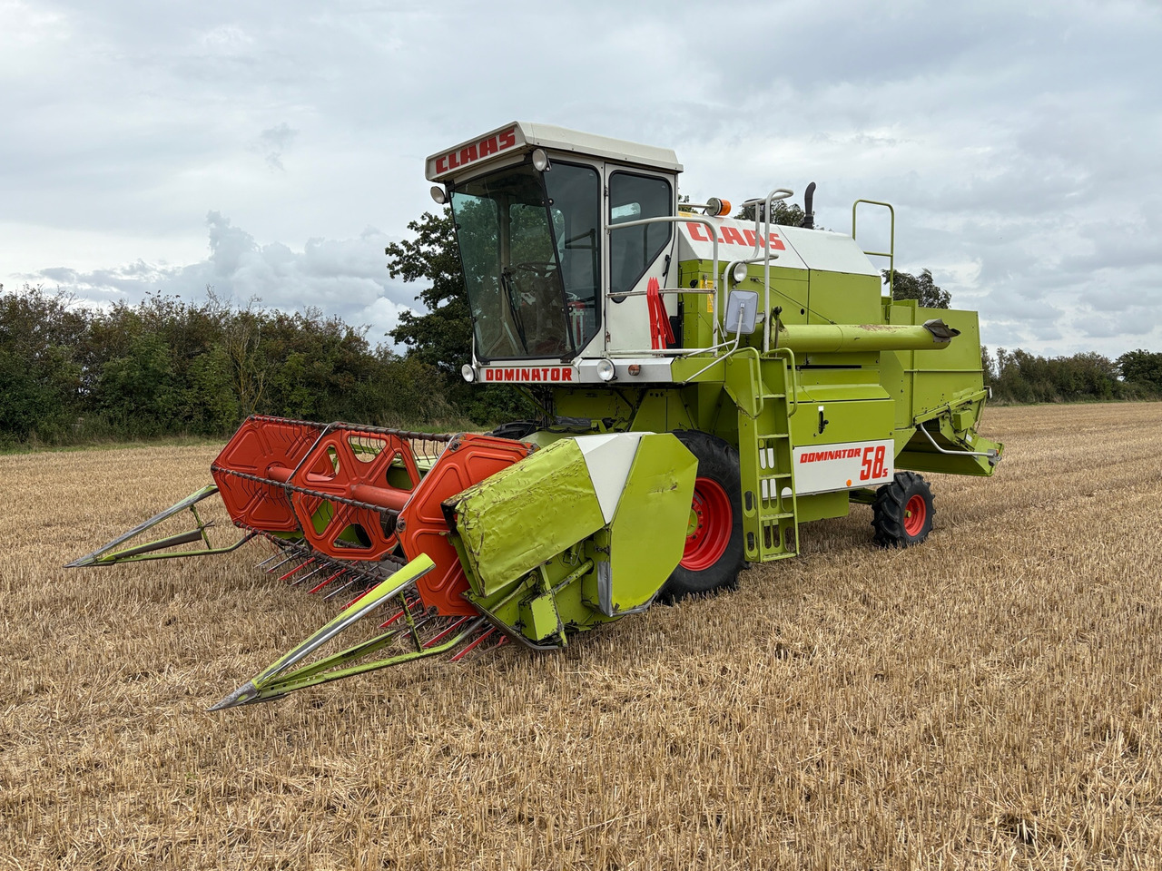 Claas Dominator 58S - Combine harvester: picture 1 Claas Dominator 58S - Combine harvester: picture 1
