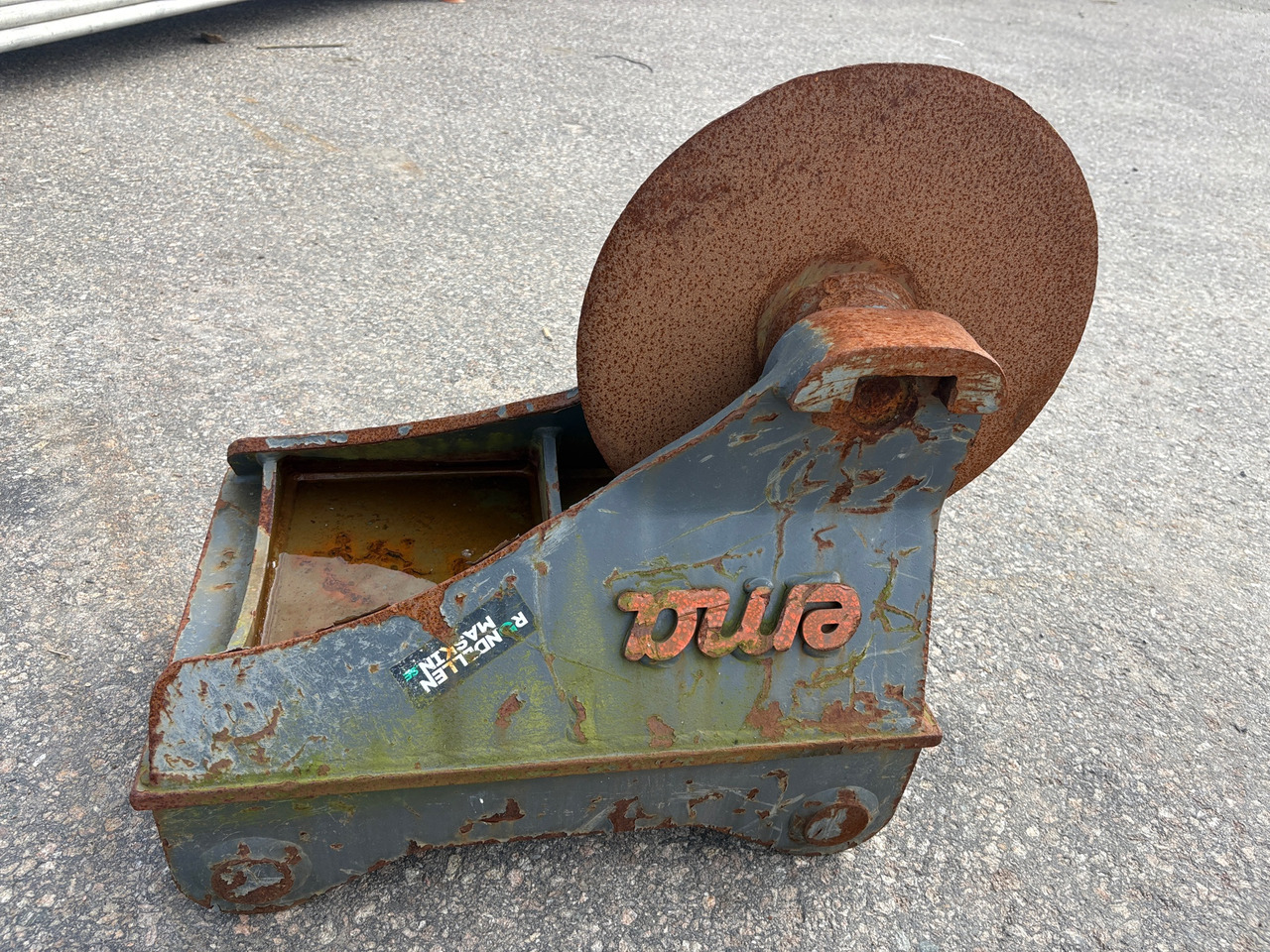 EMA - Construction equipment: picture 1 EMA - Construction equipment: picture 1