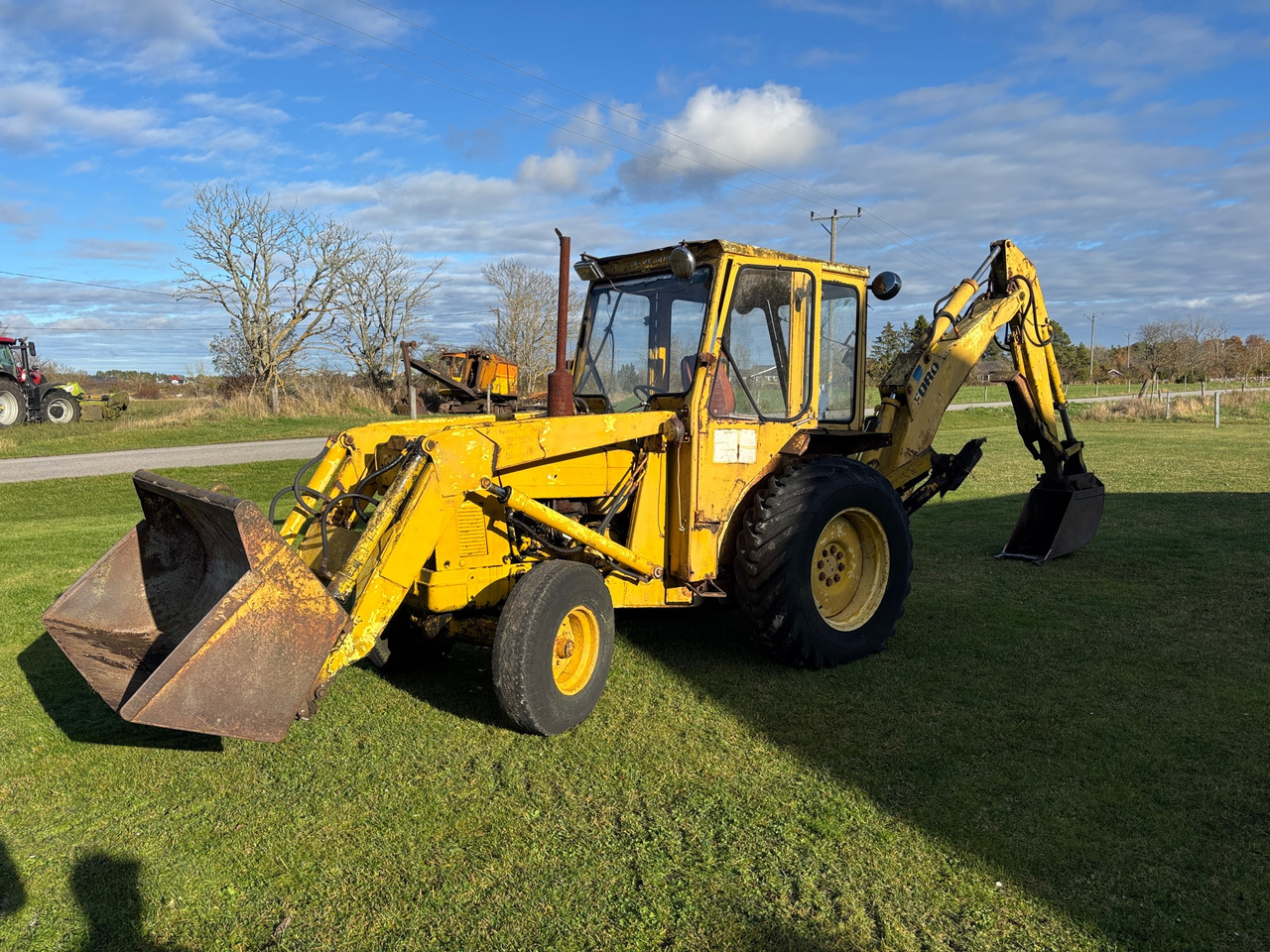 Ford 4500 - Backhoe loader: picture 1 Ford 4500 - Backhoe loader: picture 1