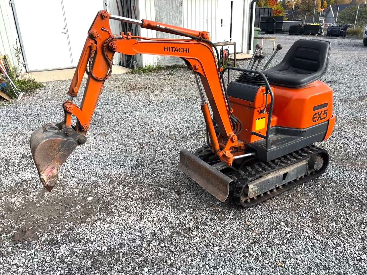 Hitachi EX 5 - Excavator: picture 1 Hitachi EX 5 - Excavator: picture 1