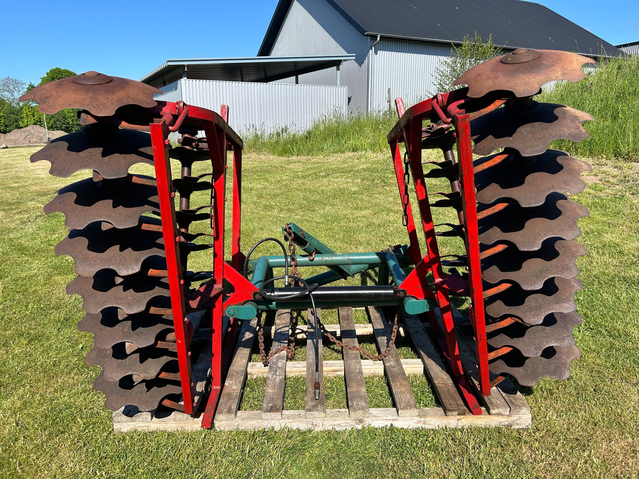 Kvernelands - Soil tillage equipment: picture 1 Kvernelands - Soil tillage equipment: picture 1