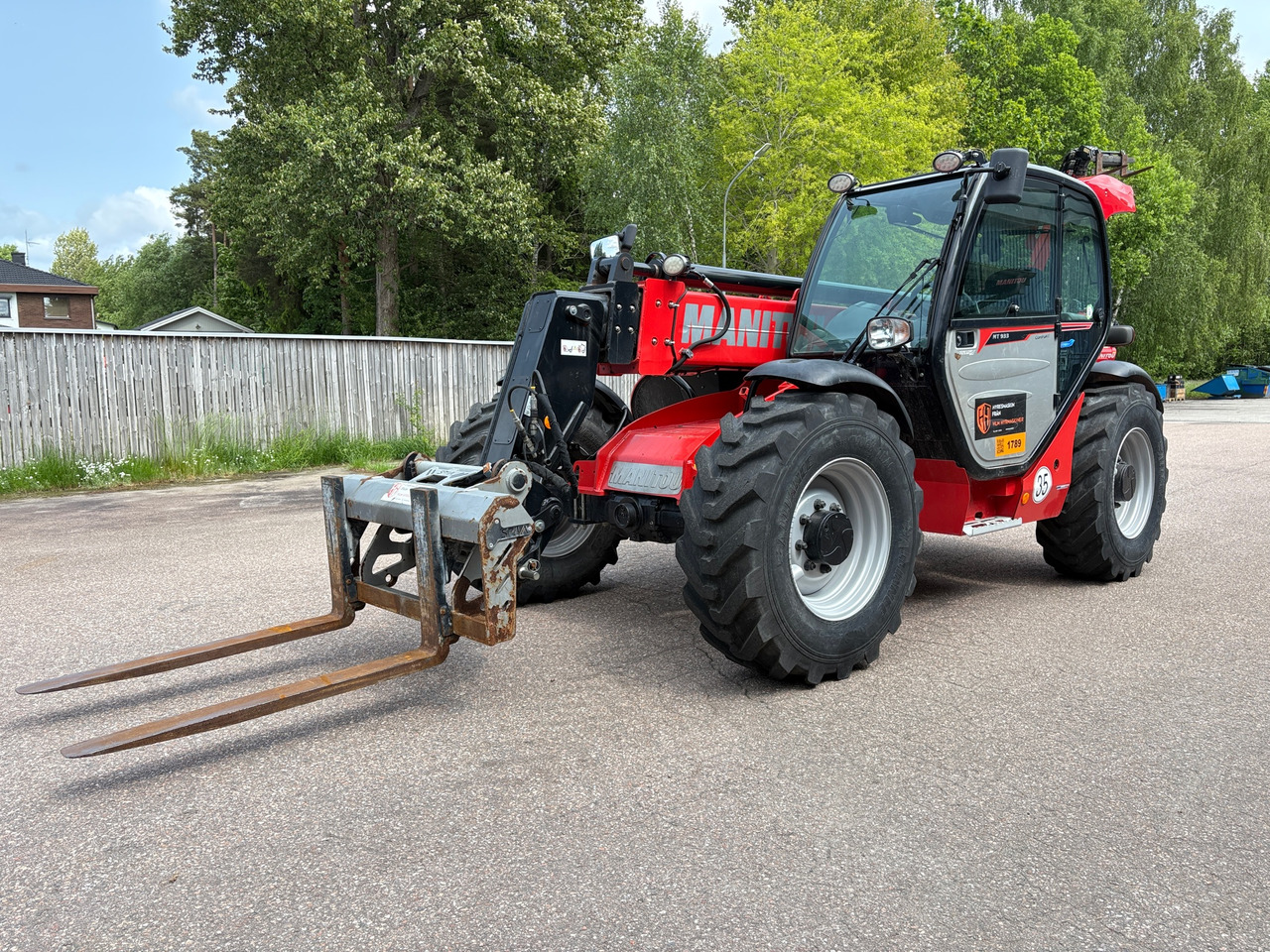 Manitou MT 933 Easy 75D ST5 - Telescopic handler: picture 1 Manitou MT 933 Easy 75D ST5 - Telescopic handler: picture 1