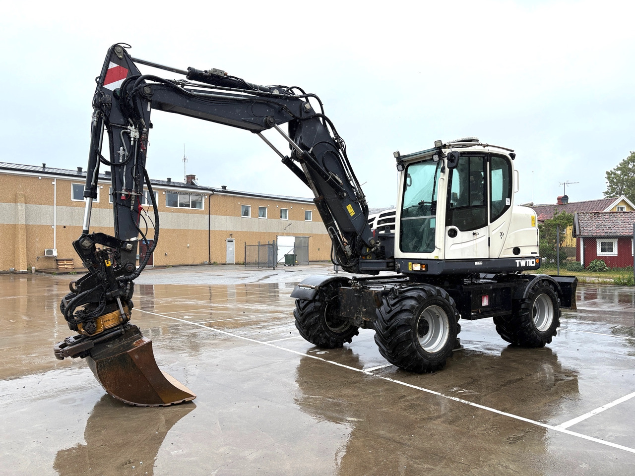 Terex TW110 - Excavator: picture 1 Terex TW110 - Excavator: picture 1