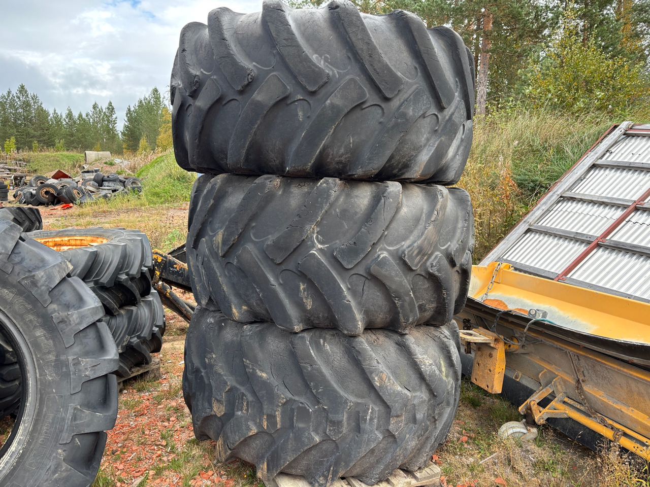 Trelleborg Twin 422 - Tire for Agricultural machinery: picture 1 Trelleborg Twin 422 - Tire for Agricultural machinery: picture 1