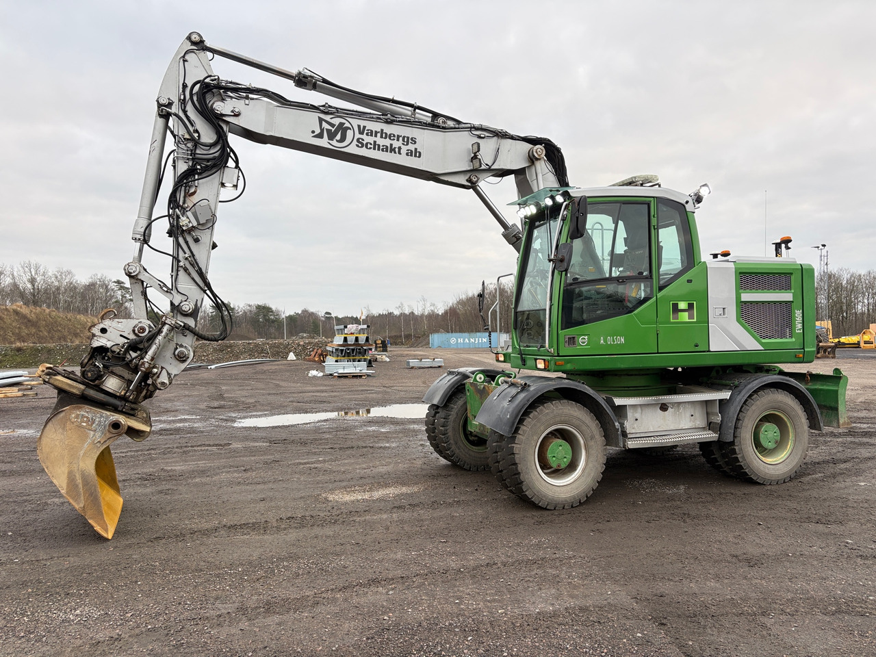 Volvo EW160E - Excavator: picture 1 Volvo EW160E - Excavator: picture 1