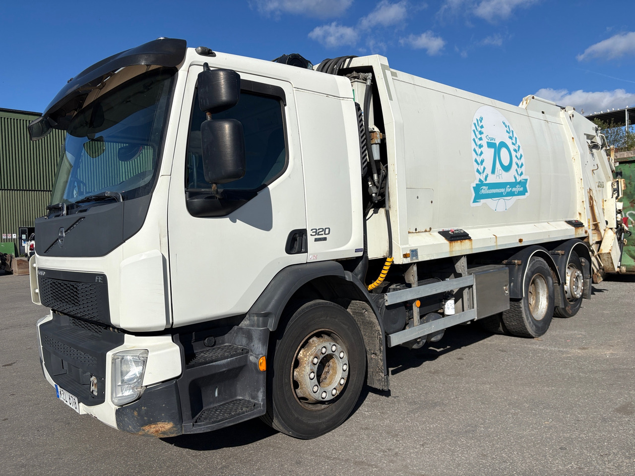 Volvo FE 320 Euro 6 - Garbage truck: picture 1 Volvo FE 320 Euro 6 - Garbage truck: picture 1