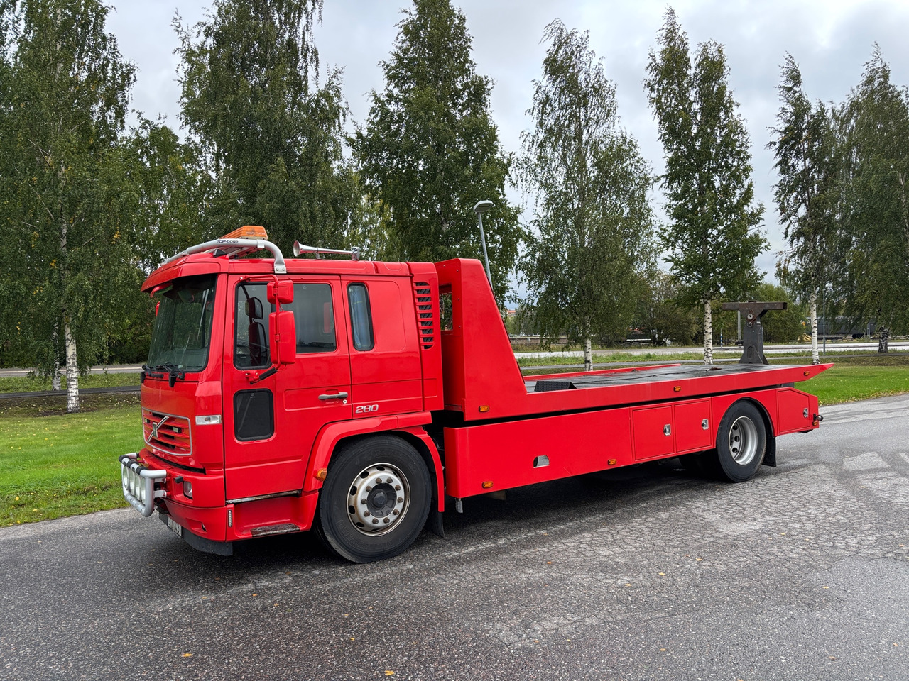 Volvo Fl618 - Tow truck: picture 1 Volvo Fl618 - Tow truck: picture 1