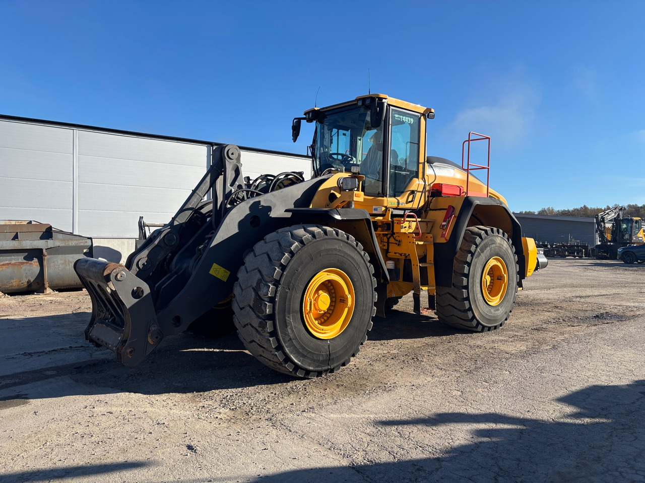 Volvo L220H - Wheel loader: picture 1 Volvo L220H - Wheel loader: picture 1