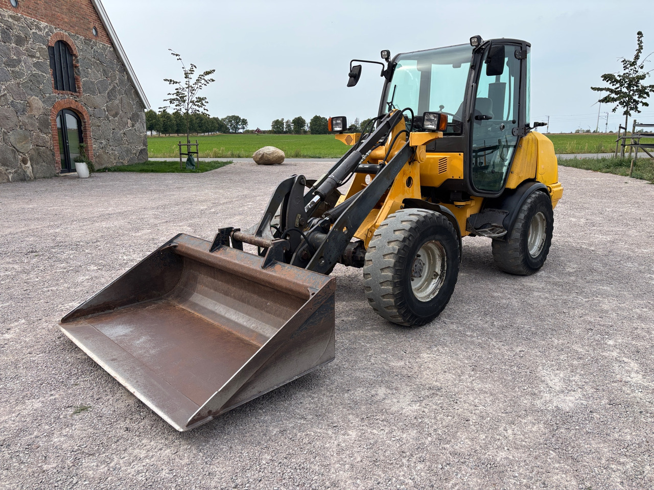 Volvo L25B - P - Wheel loader: picture 1 Volvo L25B - P - Wheel loader: picture 1