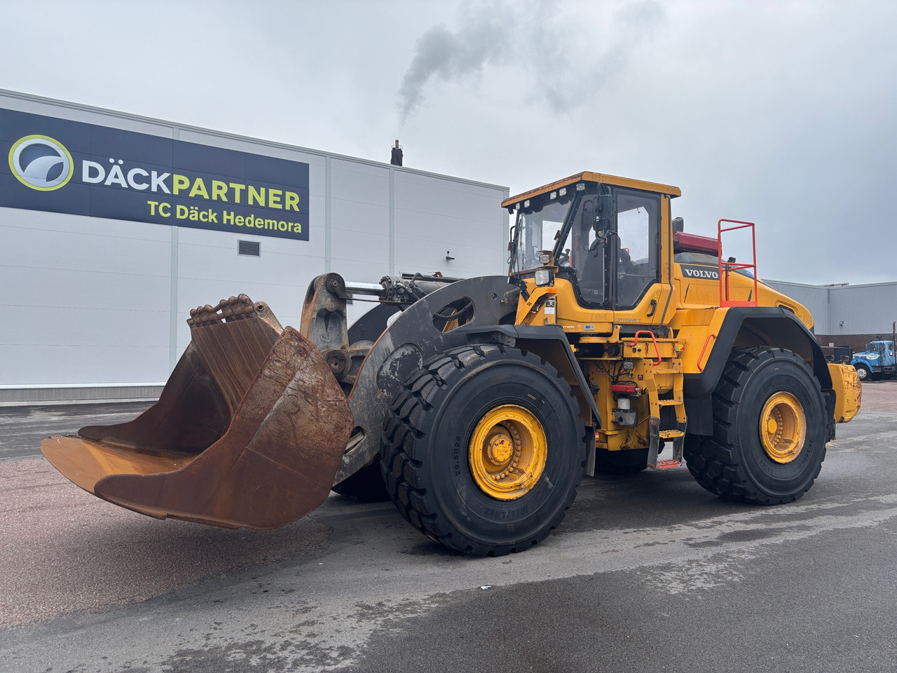 Volvo L260H - Wheel loader: picture 1 Volvo L260H - Wheel loader: picture 1
