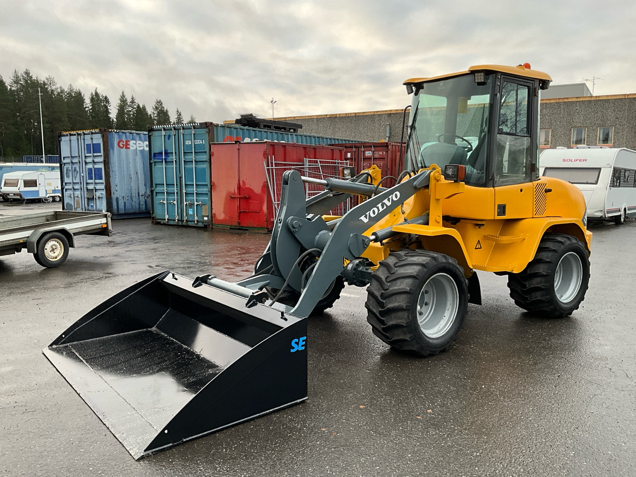 Volvo L35B-7 - Wheel loader: picture 1 Volvo L35B-7 - Wheel loader: picture 1