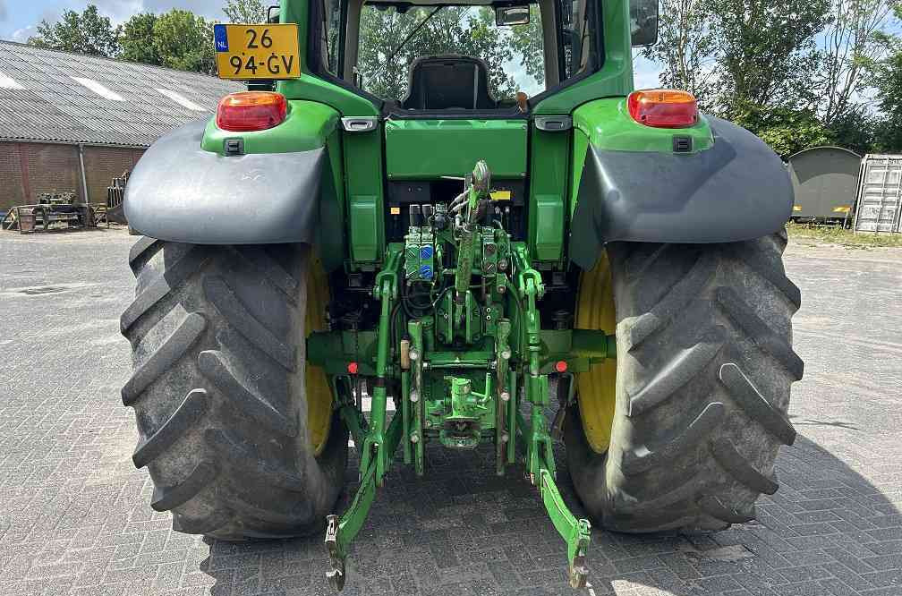 John Deere 6630 premium, tls, airco - Farm tractor: picture 3 John Deere 6630 premium, tls, airco - Farm tractor: picture 3