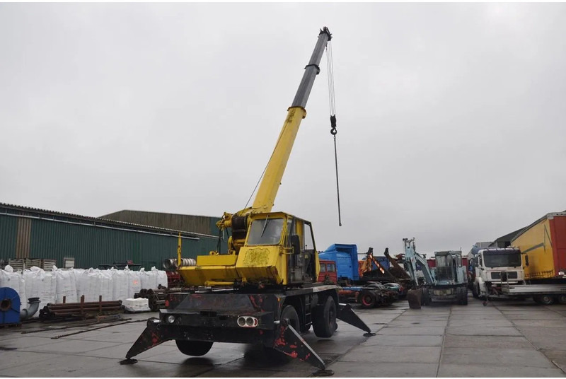 All terrain crane Gottwald Gottwald AMK35 telescopic crane: picture 6