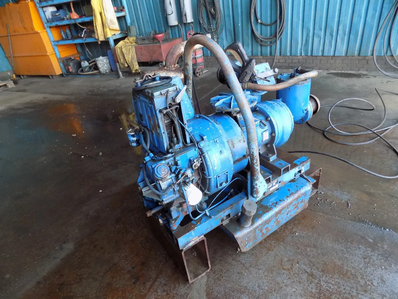 Selwood - Water pump: picture 4 Selwood - Water pump: picture 4
