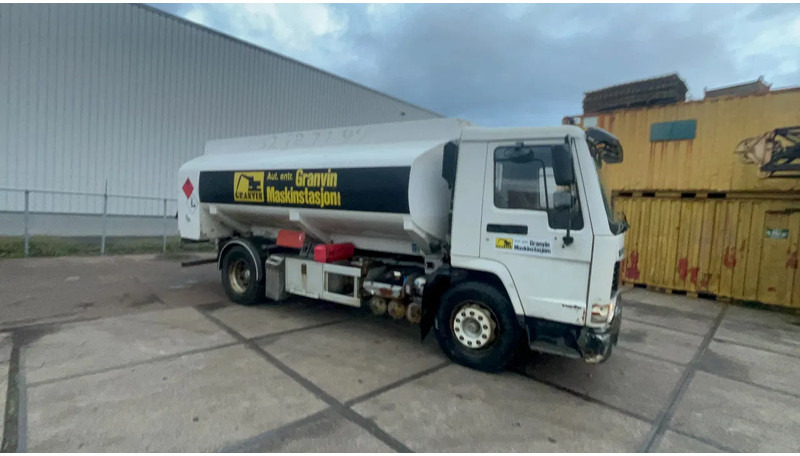 Volvo FL 7 Volvo FL7 285 Fuel tanker 4x2 - Tank truck: picture 5 Volvo FL 7 Volvo FL7 285 Fuel tanker 4x2 - Tank truck: picture 5