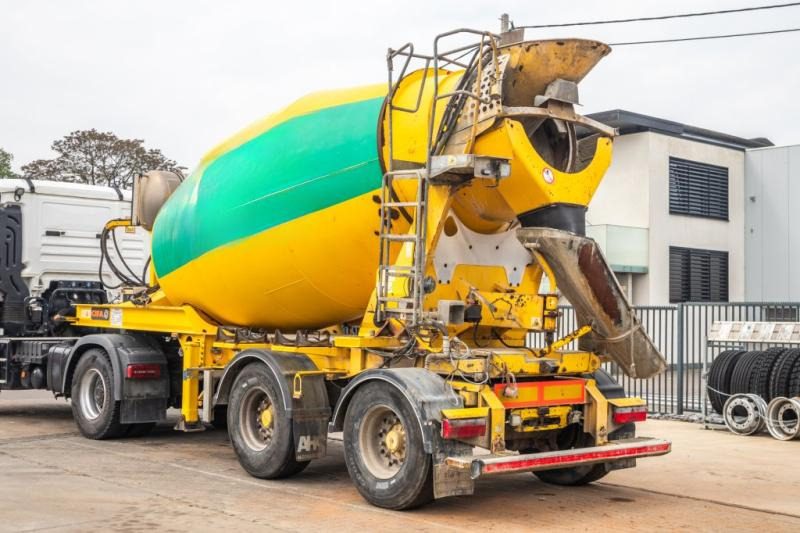 Cifa BETON MIXER/MALAXEUR/MISCHER10M3 - Concrete mixer semi-trailer: picture 4 Cifa BETON MIXER/MALAXEUR/MISCHER10M3 - Concrete mixer semi-trailer: picture 4