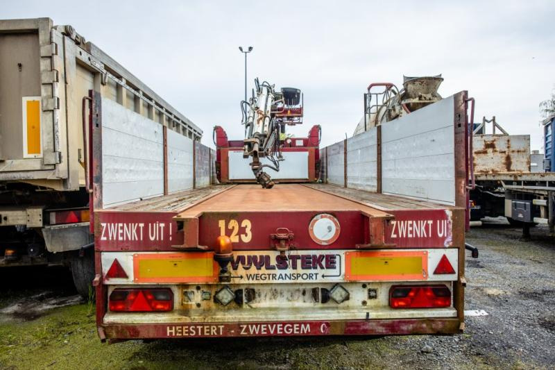 Kwb KRAAN/CRANE/GRUE/KRAN - KENNIS 16 TON/M(3xhydr.) - Dropside/ Flatbed semi-trailer: picture 2 Kwb KRAAN/CRANE/GRUE/KRAN - KENNIS 16 TON/M(3xhydr.) - Dropside/ Flatbed semi-trailer: picture 2