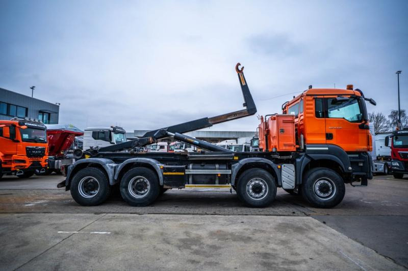 MAN TGS 35.440 BB - 8X8 - AJK - Hook lift truck: picture 3 MAN TGS 35.440 BB - 8X8 - AJK - Hook lift truck: picture 3