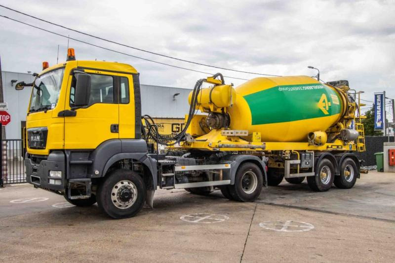 DE BUF BETON MIXER/MALAXEUR/MISCHER 10M3 - Semi-trailer: picture 1 DE BUF BETON MIXER/MALAXEUR/MISCHER 10M3 - Semi-trailer: picture 1