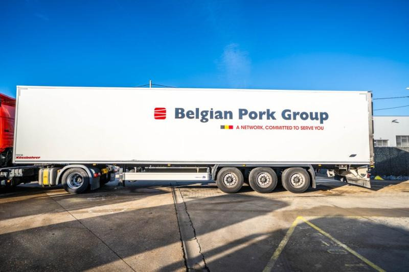 KAESSBOHRER Kässbohrer +CARRIER 1350 - Semi-trailer: picture 2 KAESSBOHRER Kässbohrer +CARRIER 1350 - Semi-trailer: picture 2