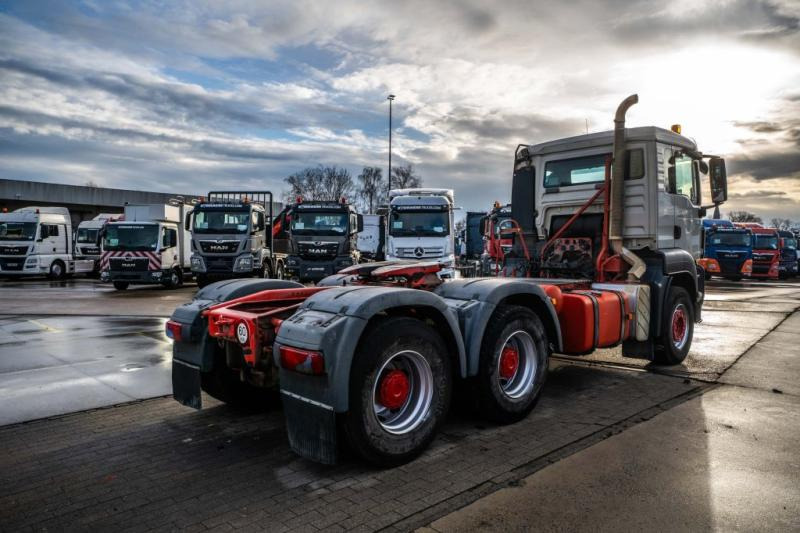 MAN TGS 33.440 BLS+ Big Axles+Manual+HYDR. - Tractor unit: picture 4 MAN TGS 33.440 BLS+ Big Axles+Manual+HYDR. - Tractor unit: picture 4