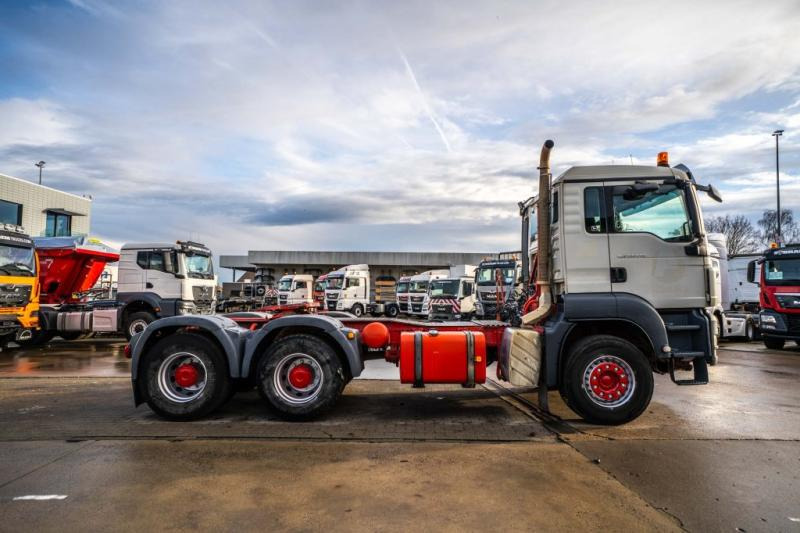 MAN TGS 33.440 BLS+ Big Axles+Manual+HYDR. - Tractor unit: picture 3 MAN TGS 33.440 BLS+ Big Axles+Manual+HYDR. - Tractor unit: picture 3