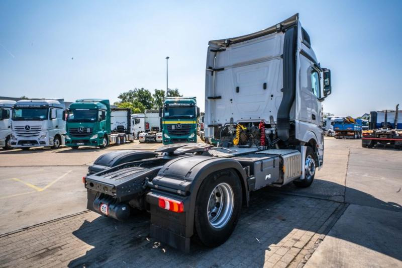 Mercedes ACTROS 1845 LS - Tractor unit: picture 4 Mercedes ACTROS 1845 LS - Tractor unit: picture 4
