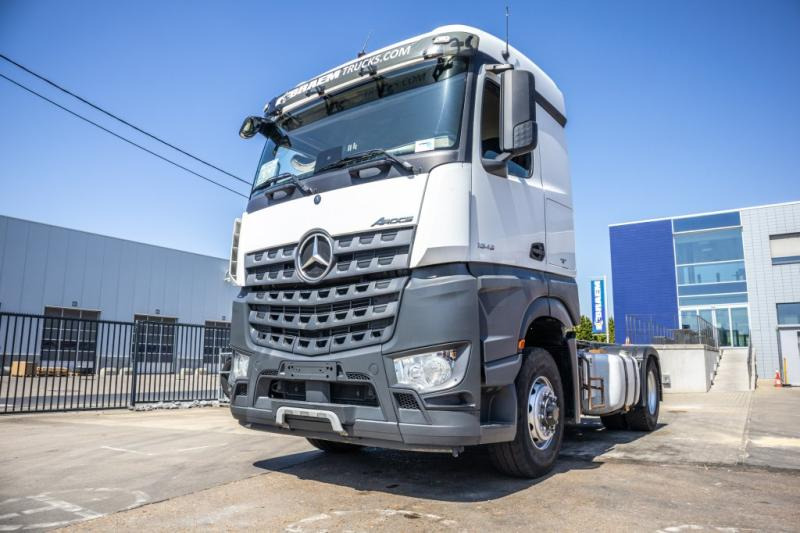 Mercedes AROCS 1845 HAD - 4X4 + HYDR. - Tractor unit: picture 1 Mercedes AROCS 1845 HAD - 4X4 + HYDR. - Tractor unit: picture 1