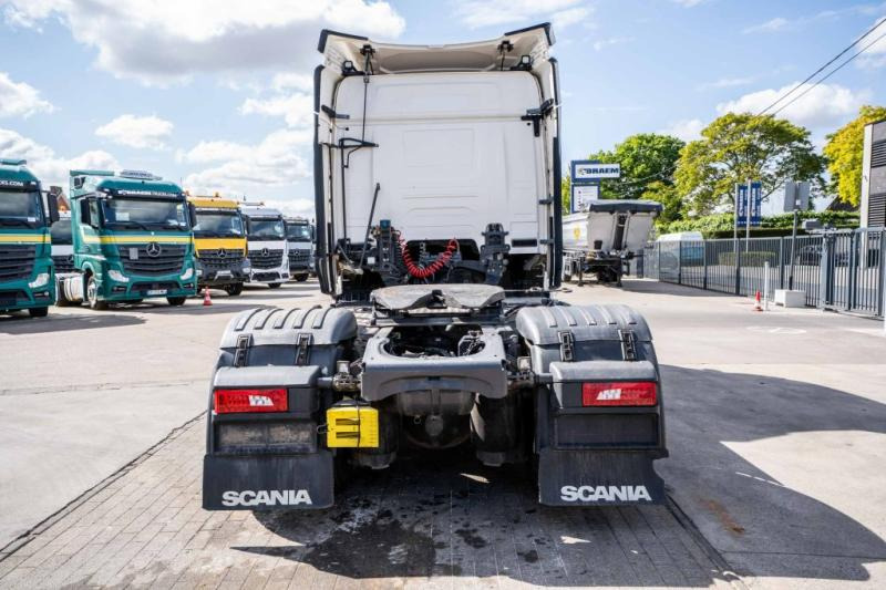 Scania R450 + KIPHYDR. - Tractor unit: picture 4 Scania R450 + KIPHYDR. - Tractor unit: picture 4