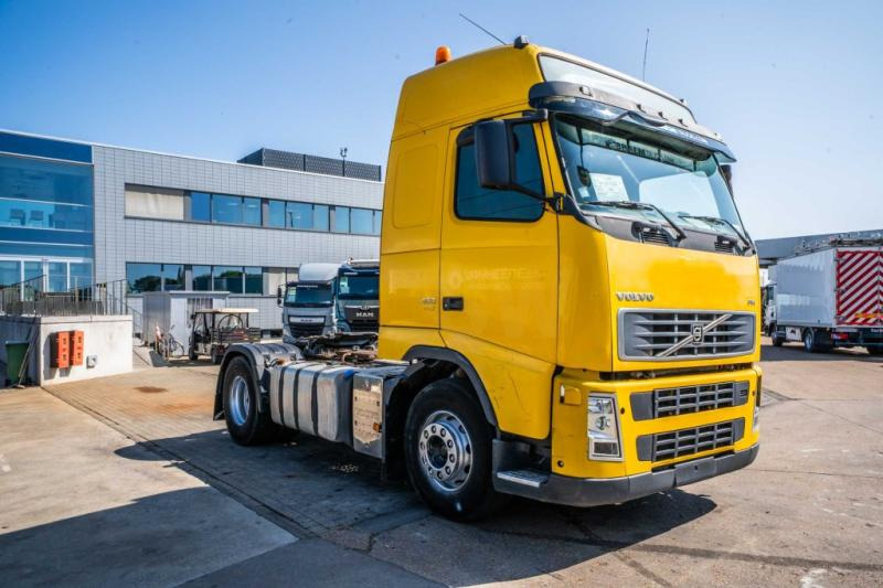 Volvo FH 400 - HYDR. - Tractor unit: picture 2 Volvo FH 400 - HYDR. - Tractor unit: picture 2