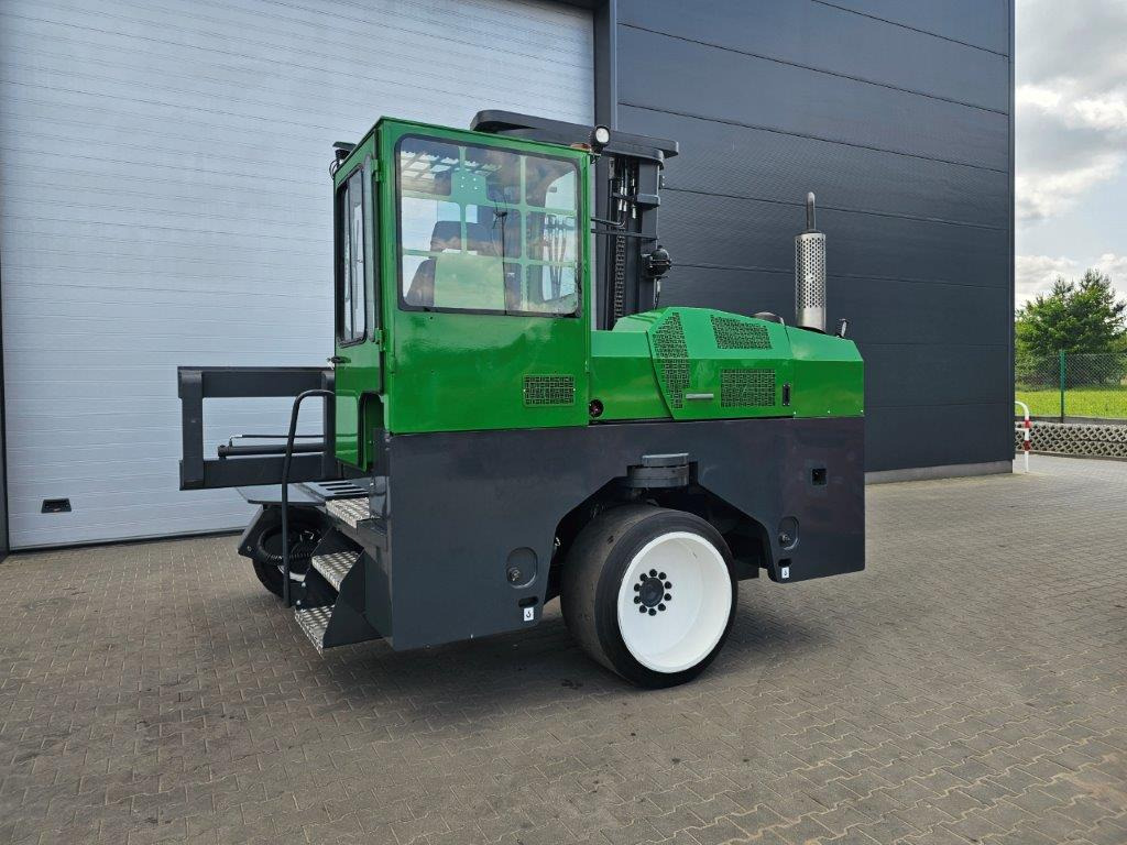 Combilift C14000H - 4-way reach truck: picture 4 Combilift C14000H - 4-way reach truck: picture 4
