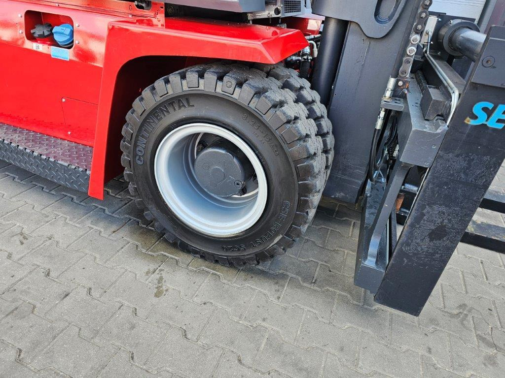 Diesel forklift Kalmar DCF80-9: picture 9