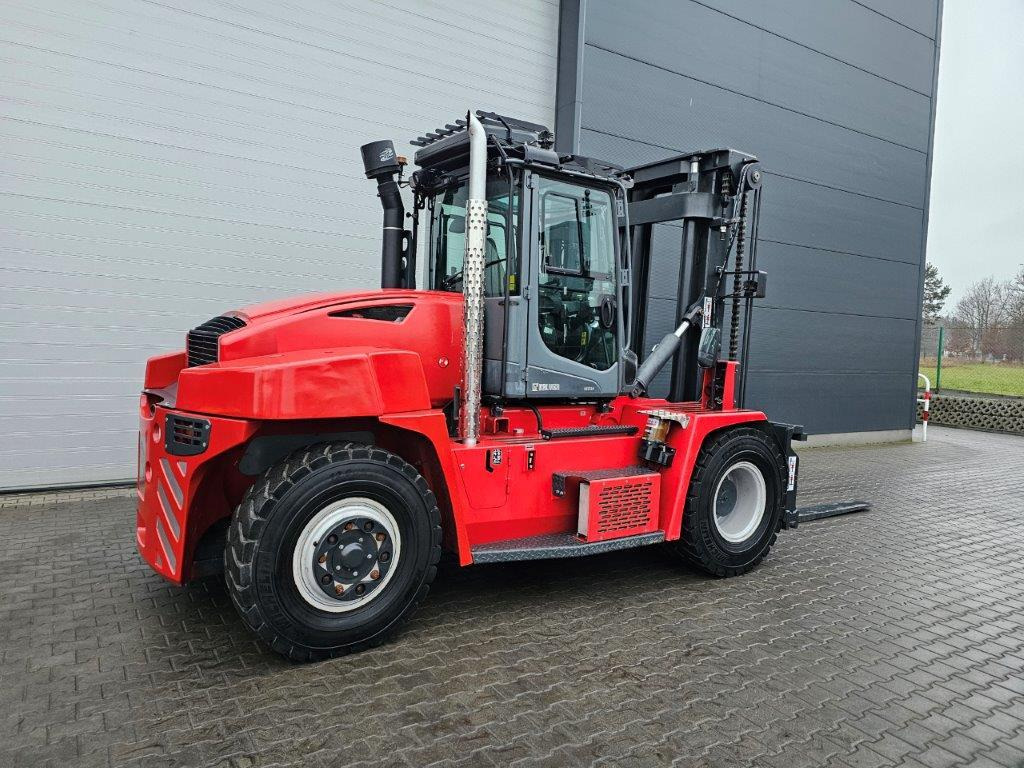 Kalmar DCG120-6 - Diesel forklift: picture 3 Kalmar DCG120-6 - Diesel forklift: picture 3
