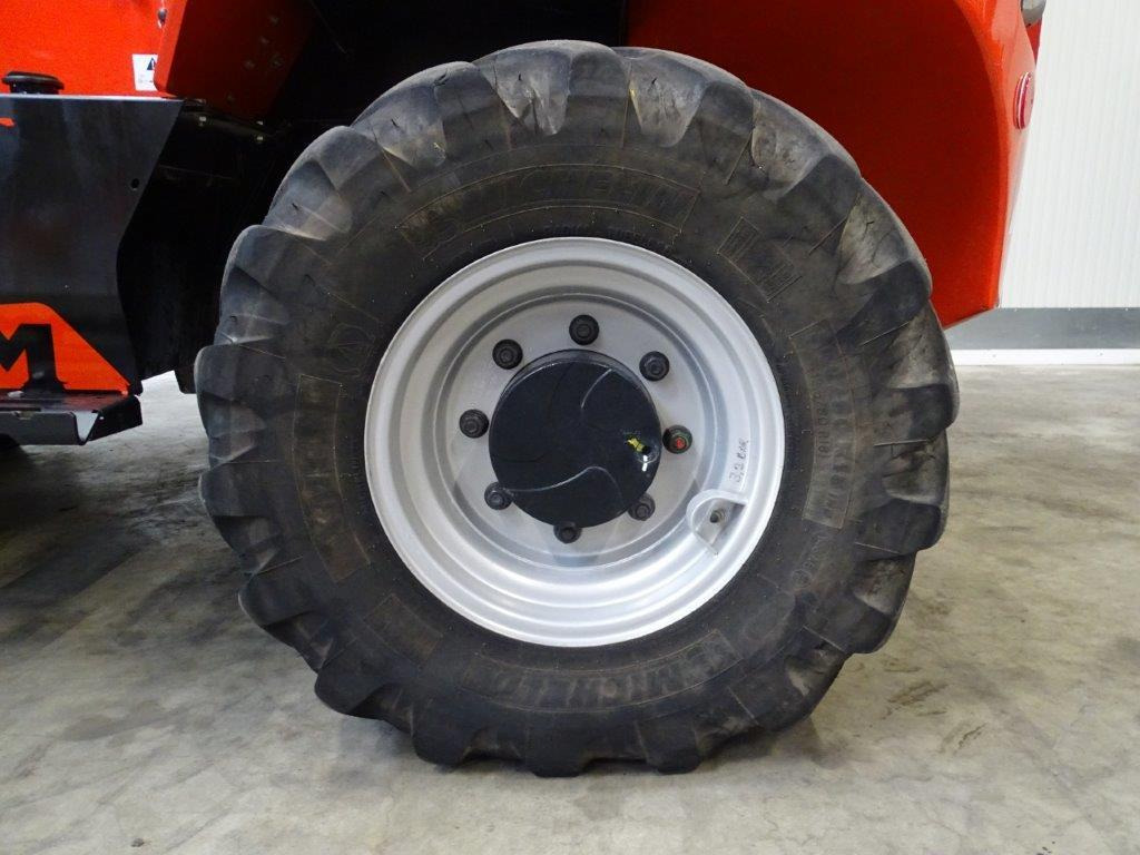 Manitou M50-4D - TRIPLEX- 4x4 - Rough terrain forklift: picture 2 Manitou M50-4D - TRIPLEX- 4x4 - Rough terrain forklift: picture 2