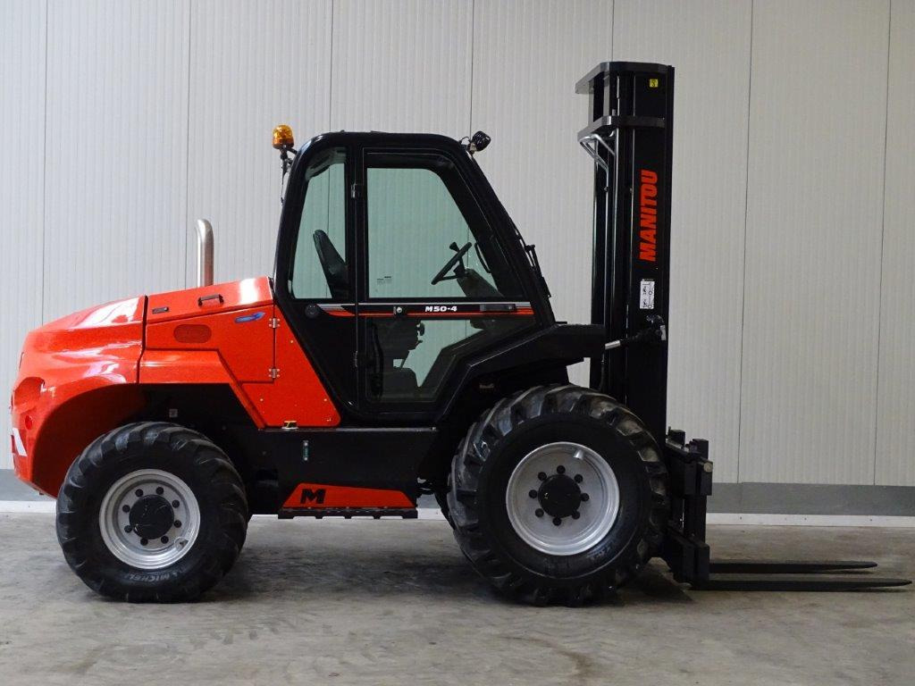 Manitou M50-4D - TRIPLEX- 4x4 - Rough terrain forklift: picture 4 Manitou M50-4D - TRIPLEX- 4x4 - Rough terrain forklift: picture 4