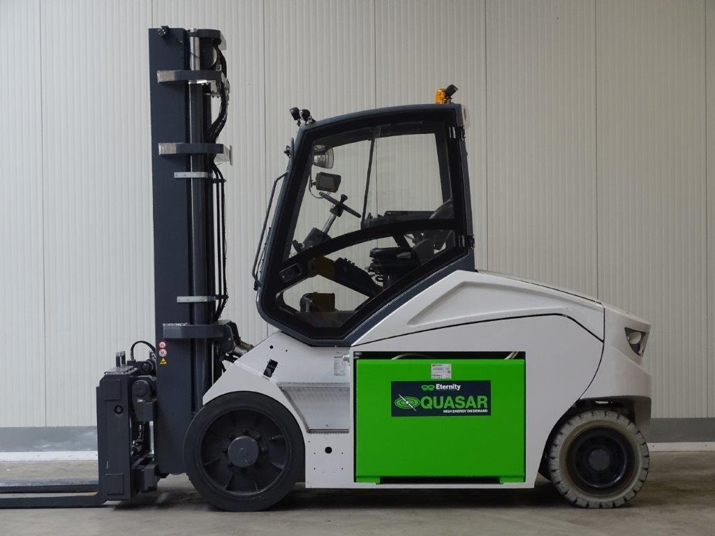 Montini MR10 - TRIPLEX - DEMO - Electric forklift: picture 3 Montini MR10 - TRIPLEX - DEMO - Electric forklift: picture 3