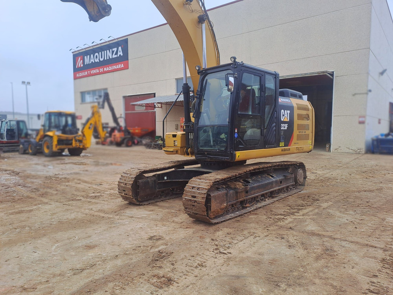 CATERPILLAR 323FLN IHC - Crawler excavator: picture 1 CATERPILLAR 323FLN IHC - Crawler excavator: picture 1
