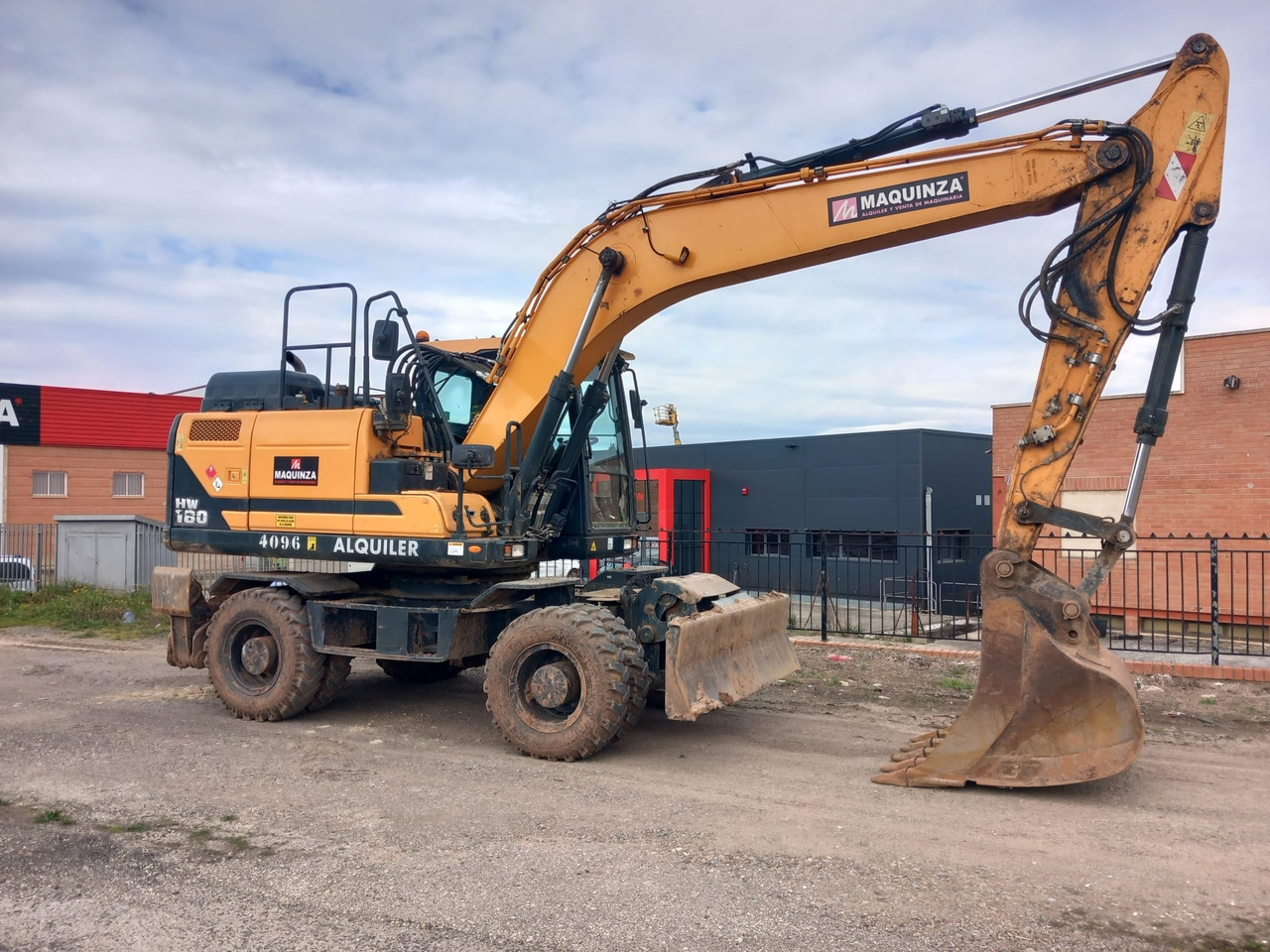 HYUNDAI HW180 - Wheel excavator: picture 2 HYUNDAI HW180 - Wheel excavator: picture 2