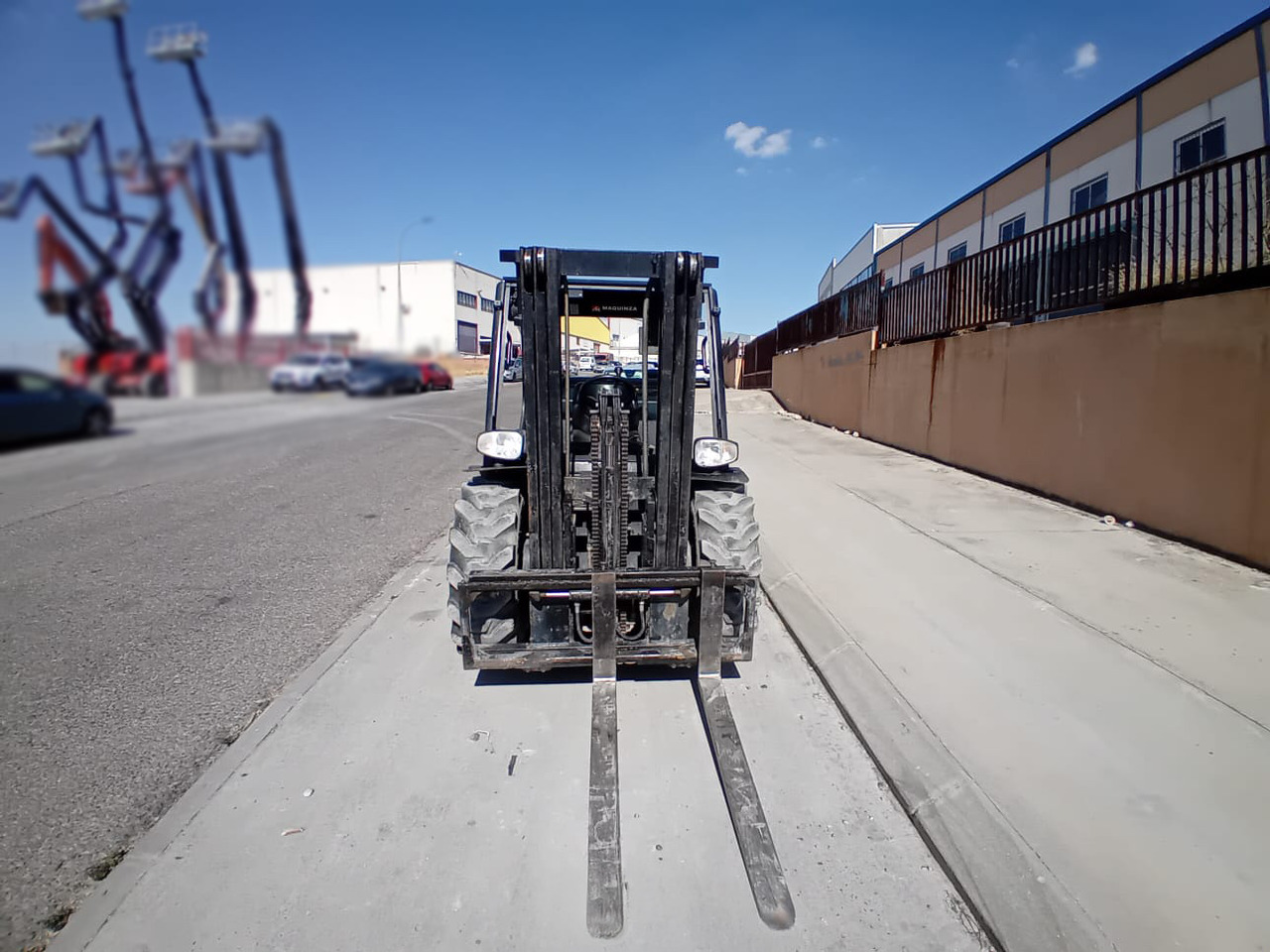 MANITOU MC18.4 D - Diesel forklift: picture 4 MANITOU MC18.4 D - Diesel forklift: picture 4