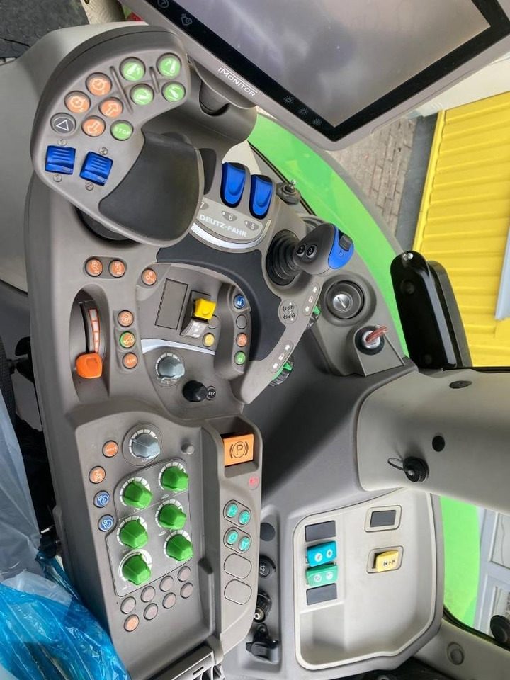 Deutz-fahr 7250 - Farm tractor: picture 2 Deutz-fahr 7250 - Farm tractor: picture 2