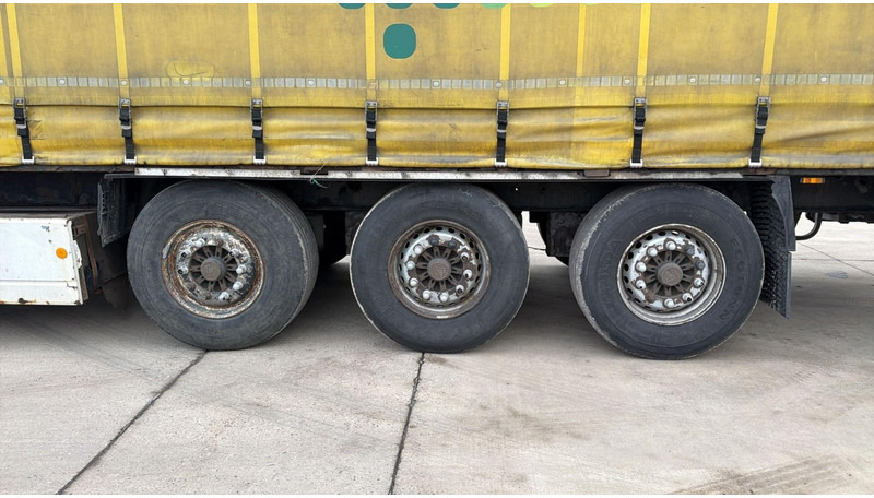 Krone BPW- (BPW AXLES / DISC BRAKES / FREINS DISQUE) - Curtainsider semi-trailer: picture 5 Krone BPW- (BPW AXLES / DISC BRAKES / FREINS DISQUE) - Curtainsider semi-trailer: picture 5