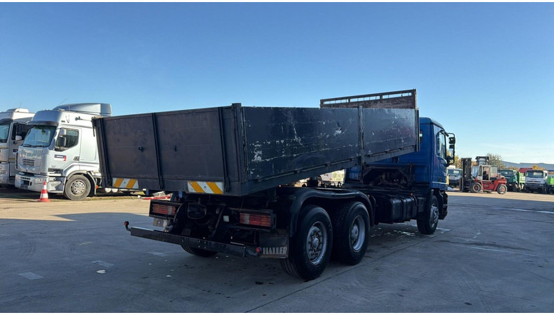 Mercedes-Benz ACTROS 2535 (EPS / BENNE / TIPPER / 8 ROUES / 3 PEDALES) - Tipper: picture 4 Mercedes-Benz ACTROS 2535 (EPS / BENNE / TIPPER / 8 ROUES / 3 PEDALES) - Tipper: picture 4