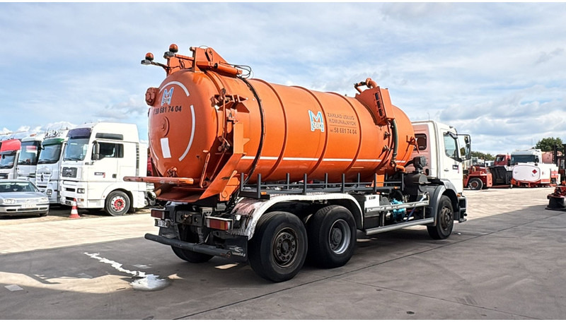 Mercedes-Benz Atego 2528 (14500L / LAMES DEVANT / 6X2 / BOITE MANUELLE) - Vacuum truck: picture 4 Mercedes-Benz Atego 2528 (14500L / LAMES DEVANT / 6X2 / BOITE MANUELLE) - Vacuum truck: picture 4