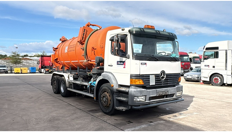 Mercedes-Benz Atego 2528 (14500L / LAMES DEVANT / 6X2 / BOITE MANUELLE) - Vacuum truck: picture 3 Mercedes-Benz Atego 2528 (14500L / LAMES DEVANT / 6X2 / BOITE MANUELLE) - Vacuum truck: picture 3
