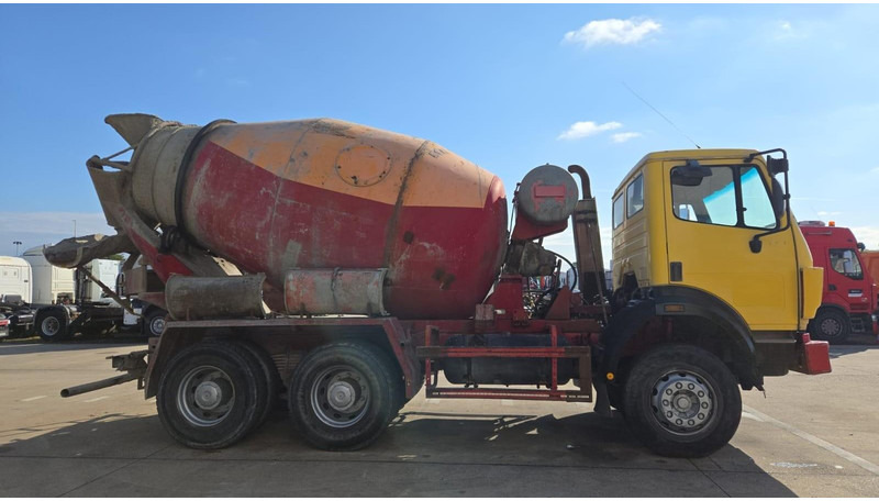 Mercedes-Benz SK 2527 (MALAXEUR / MIXER / POSSIBLE COMME CHASSIS / 6X4 / LAMES / GRAND PONT) - Concrete mixer truck: picture 3 Mercedes-Benz SK 2527 (MALAXEUR / MIXER / POSSIBLE COMME CHASSIS / 6X4 / LAMES / GRAND PONT) - Concrete mixer truck: picture 3