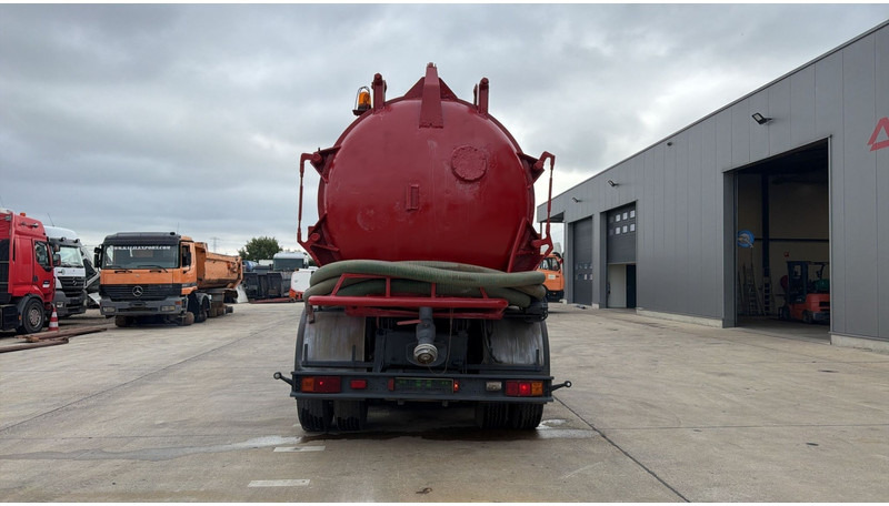 Mercedes-Benz SK 2626 (6X4 / GRAND PONT / LAMES / 14000 LITERS) - Vacuum truck: picture 5 Mercedes-Benz SK 2626 (6X4 / GRAND PONT / LAMES / 14000 LITERS) - Vacuum truck: picture 5