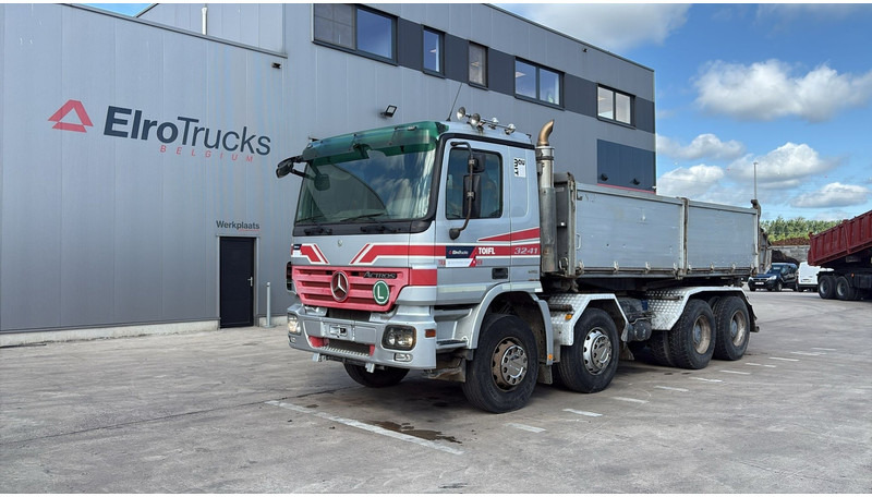 Mercedes-Benz actros 3241 (8X4 / LAMES / GRAND PONT / GRAND BENNE / TRES BONNE ETAT) - Tipper: picture 1 Mercedes-Benz actros 3241 (8X4 / LAMES / GRAND PONT / GRAND BENNE / TRES BONNE ETAT) - Tipper: picture 1